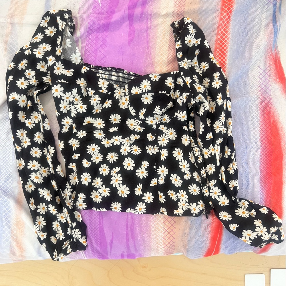 Reformation flower top